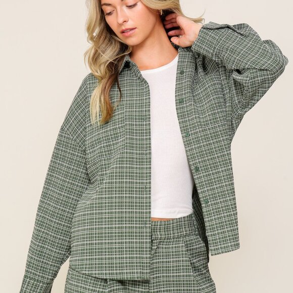LUMIERE OVERSIZED BUTTON DOWN PLAID SHIRT SIZE MEDIUM - Picture 1 of 8